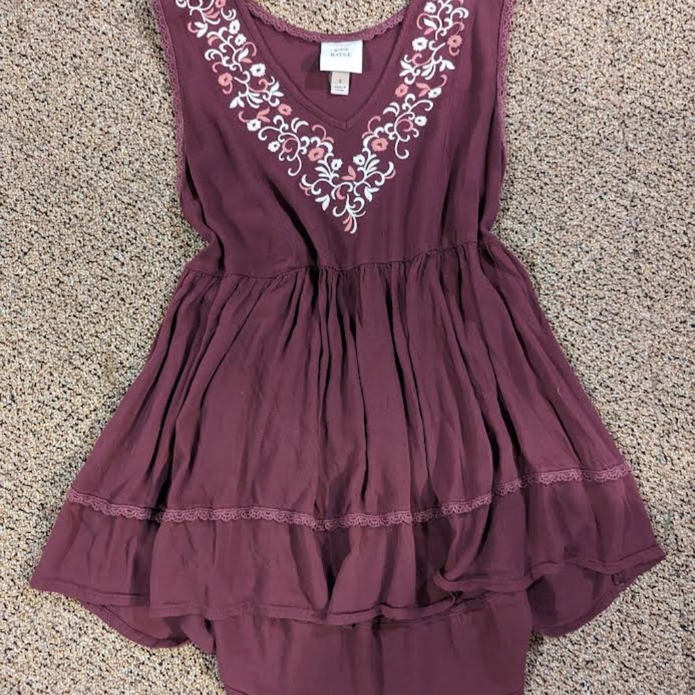 Knox Rose Embroidered Tank Top